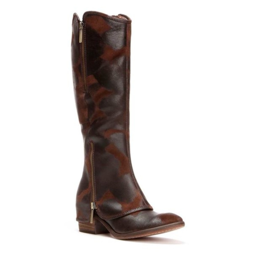 Donald J. Pliner | Devi Vintage Suede Boot